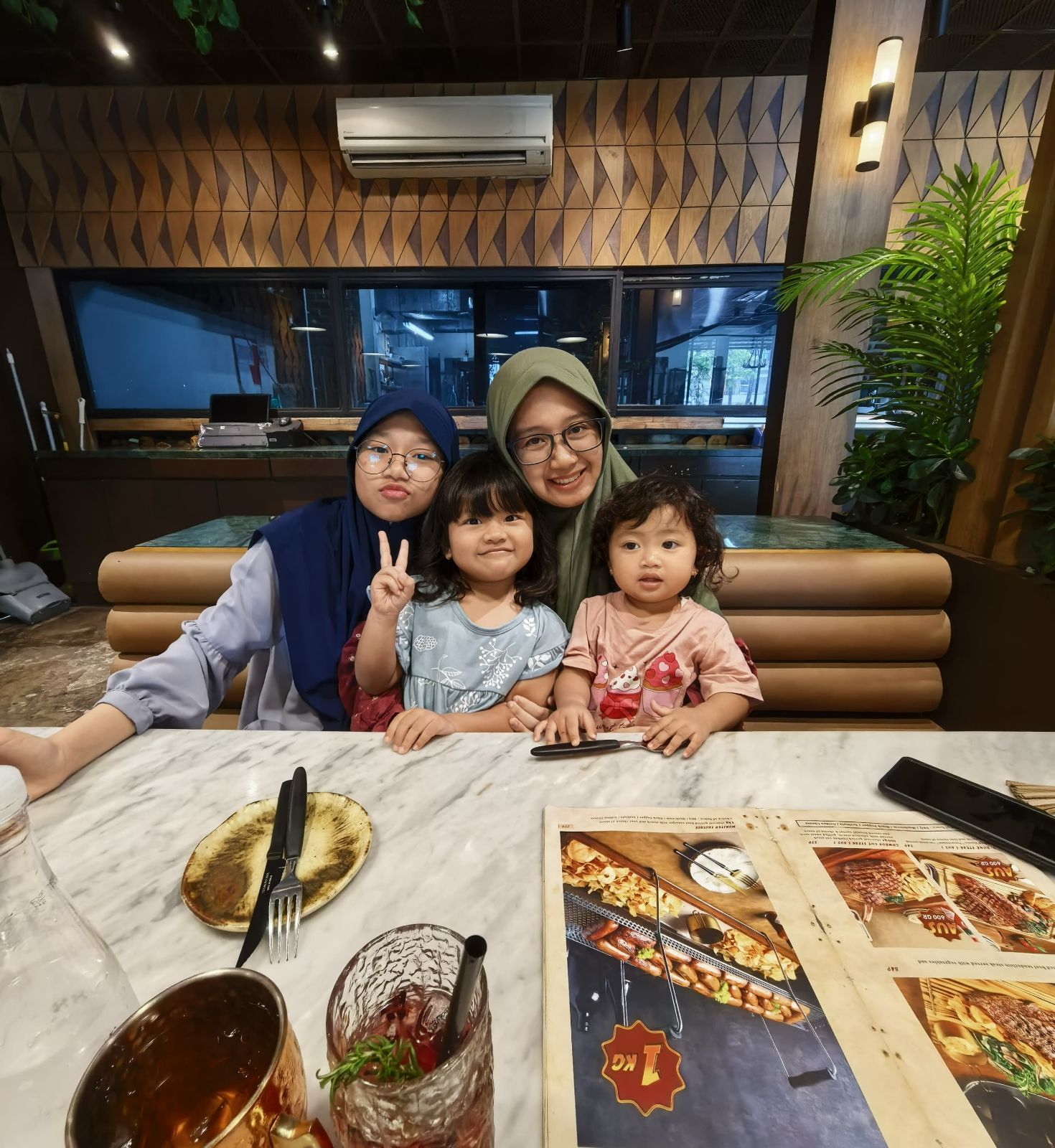 ⤷ My Gurlzz ♡ˎˊ˗